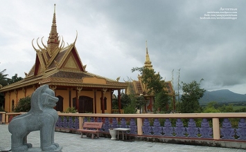 Cảnh chùa Tà Pạ, huyện Tri Tôn, tỉnh An Giang